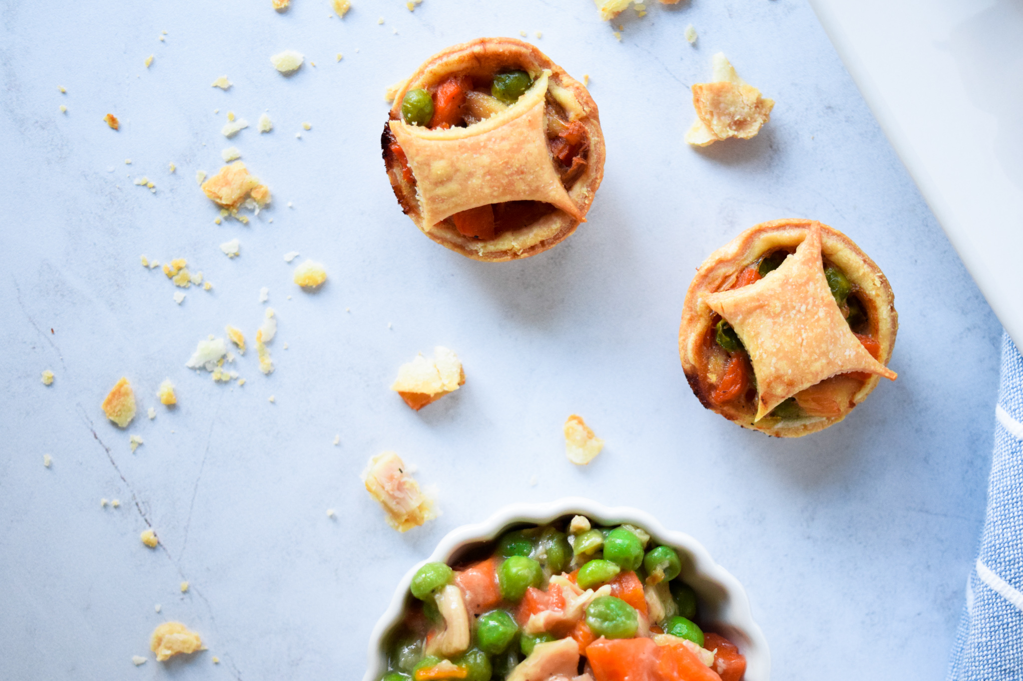Mini Chicken Pot Pie Bites